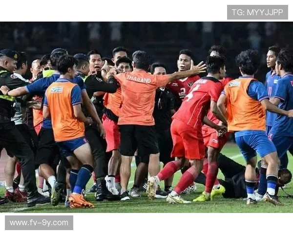 功夫足球爆笑上阵调侃国足再展江湖奇招剧情反转笑翻球迷全场热血 功夫足球爆笑上阵调侃国足再展江湖奇招剧情反转笑翻球迷全场热血